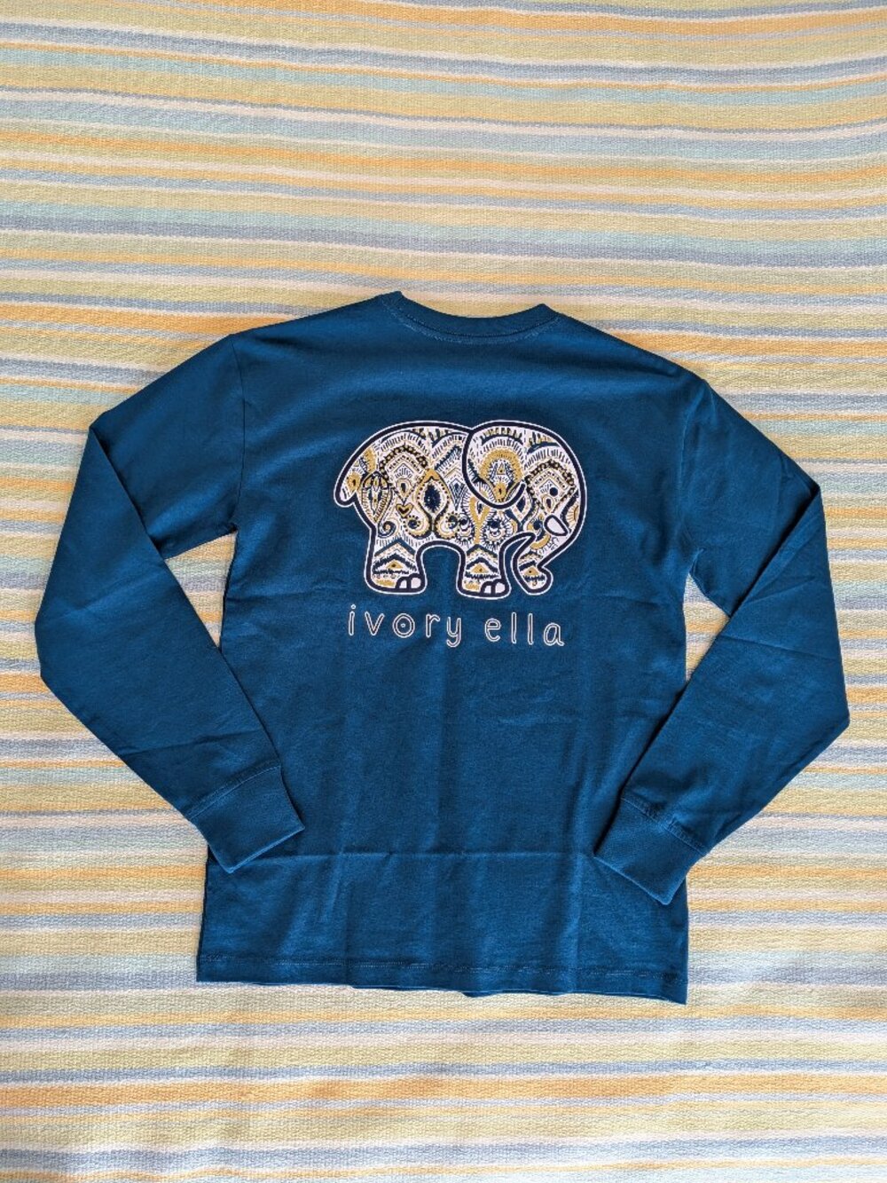⭐ Ivory Ella Teal Blue Elephant long sleeve shirt XS - Picture 1 of 7